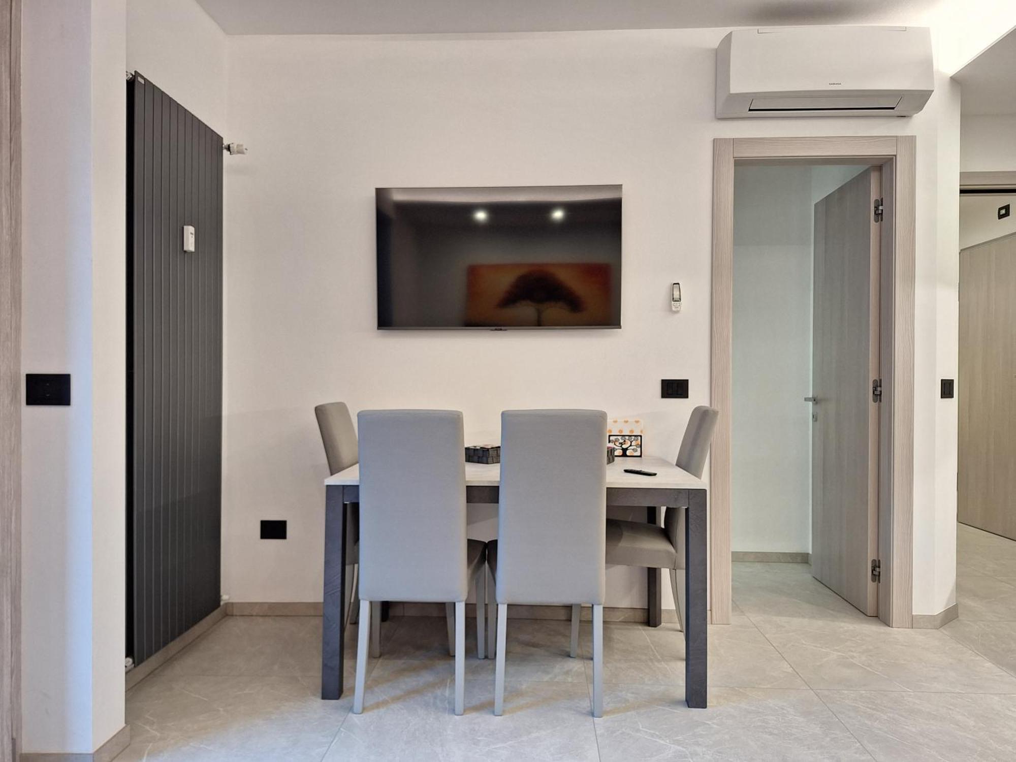 Quinta Stella Apartman Tirano Kültér fotó